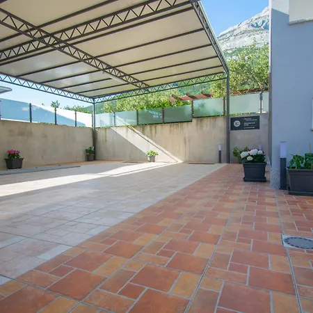 Hudovernik Apartmán Baška Voda