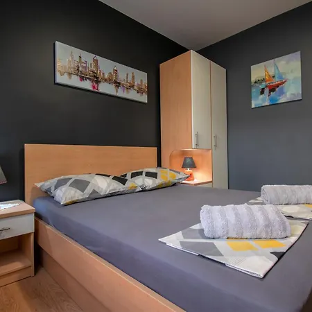 Hudovernik Apartmán Baška Voda