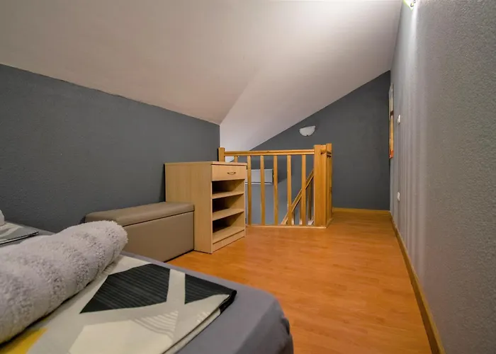 Hudovernik Appartement Baška Voda
