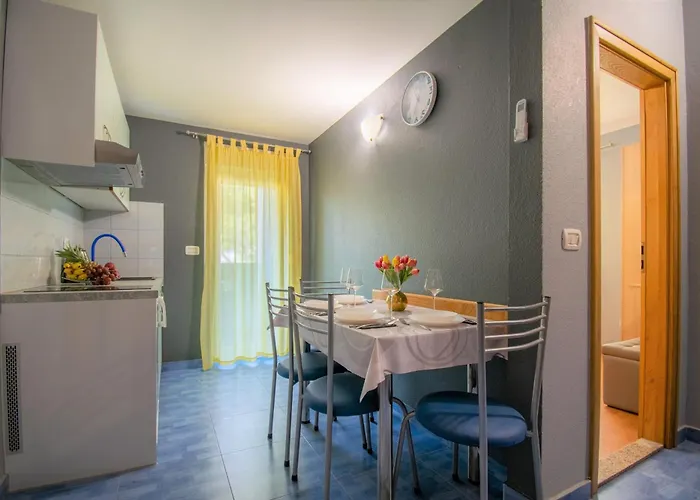 Appartement Hudovernik *